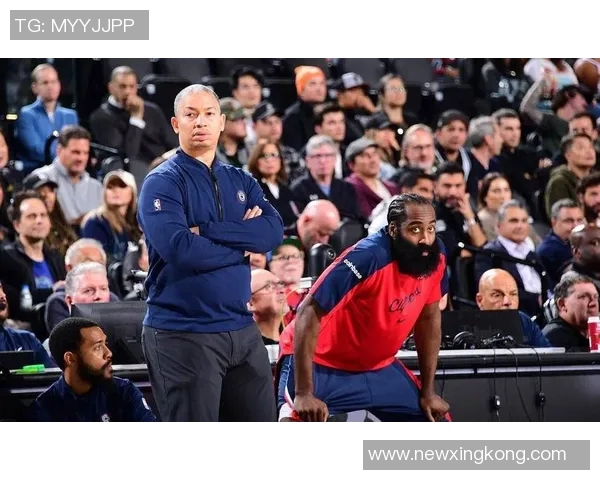 比卢普斯透露季前赛计划霍勒迪首战下半场缺席或尝试新先发阵容